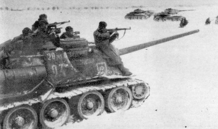 The Uzbekistan” Su 100 Tank Destroyer 3rd Soviet Guards 1945 Wwii